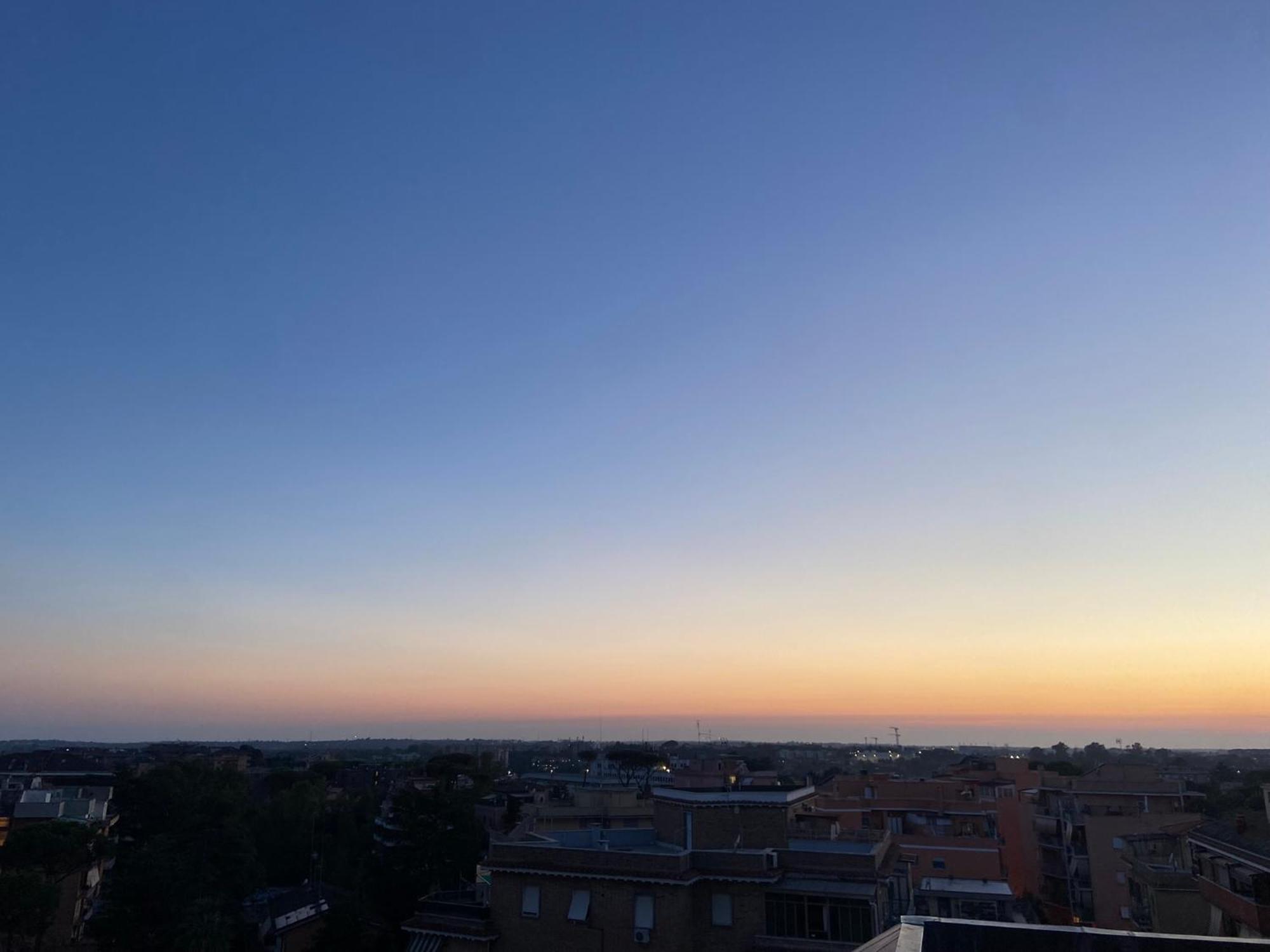 Attico Panoramico Luxury Roma Apartment Exterior photo